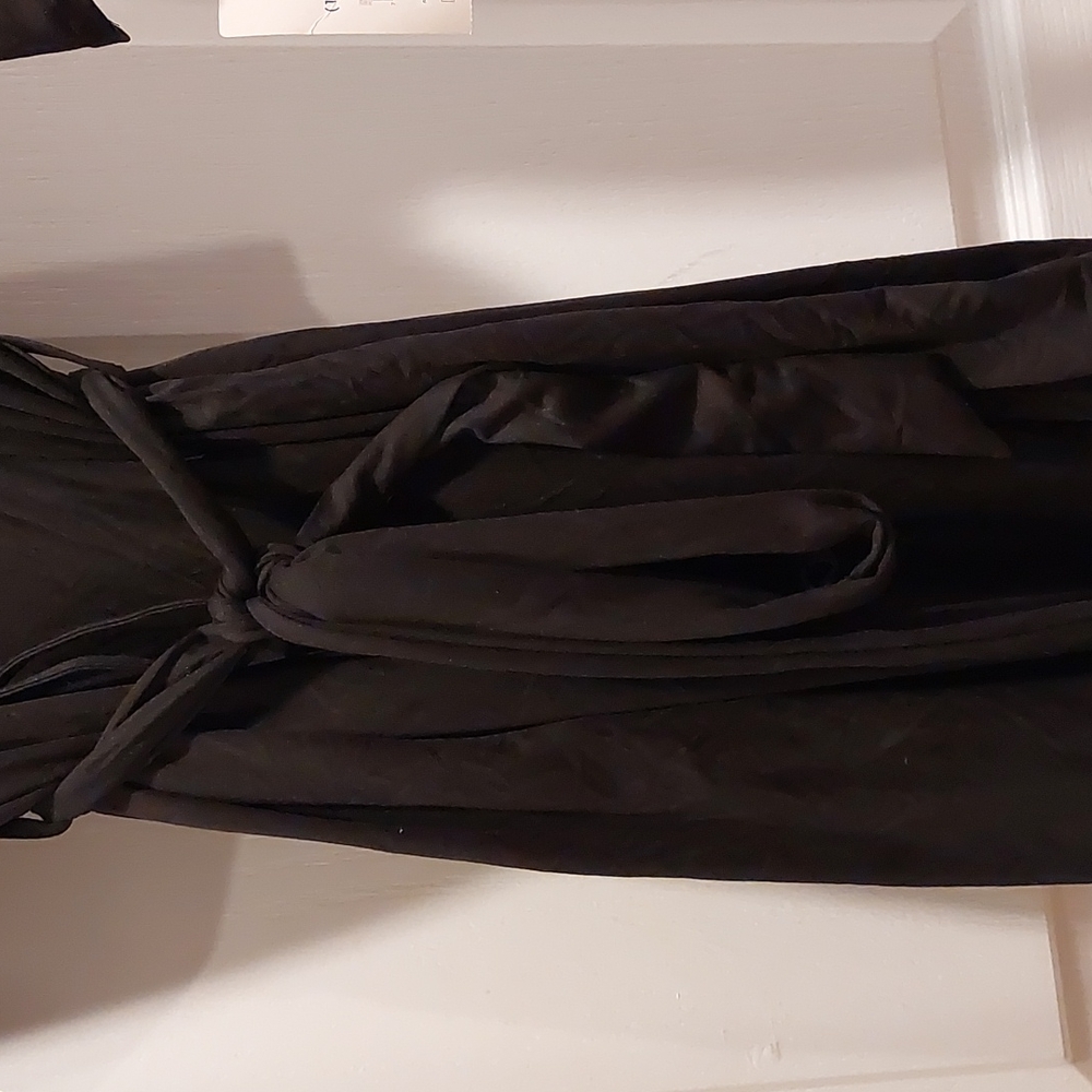 Secret Treasures Robe - Picture 8 of 10